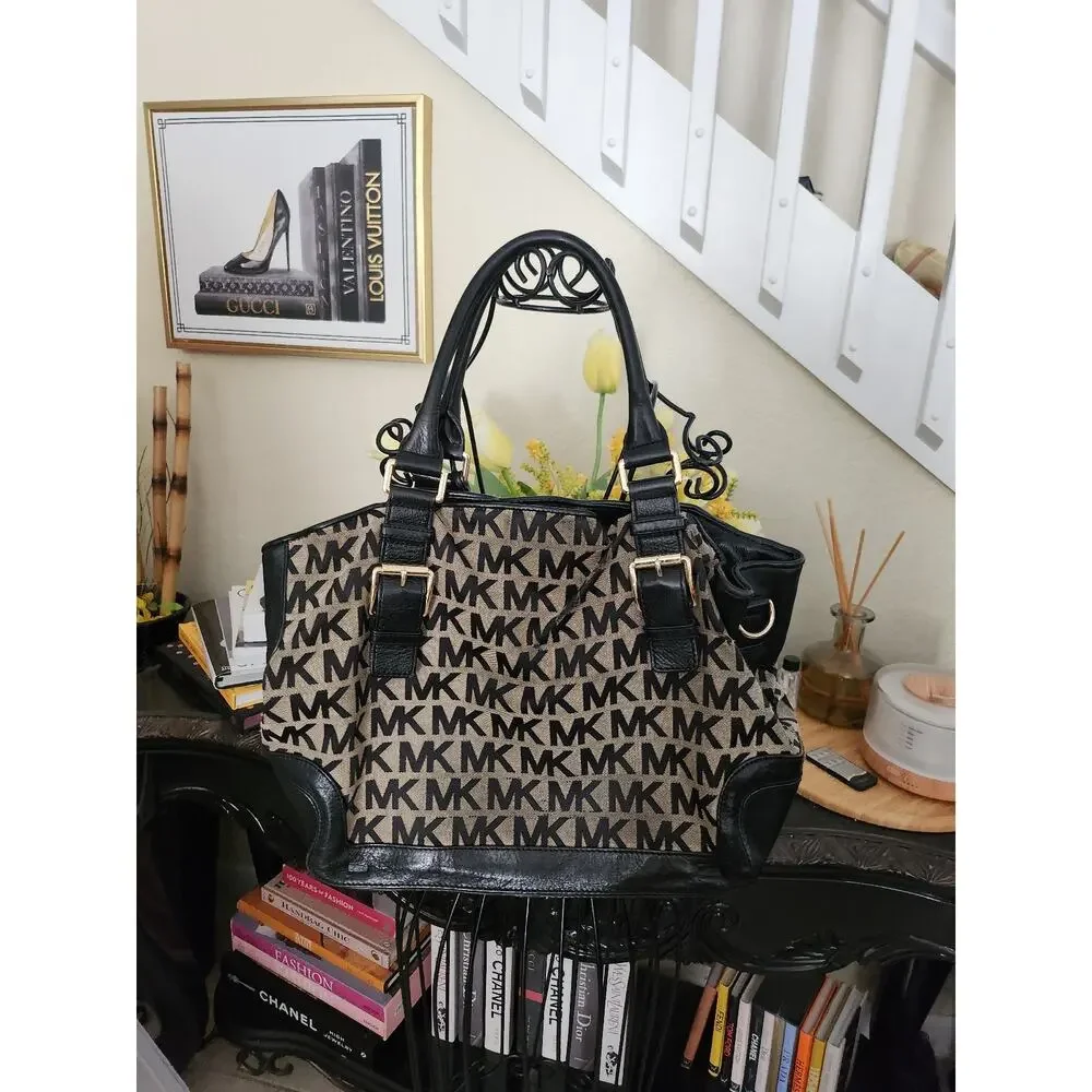 Michael Kors shoulder bag